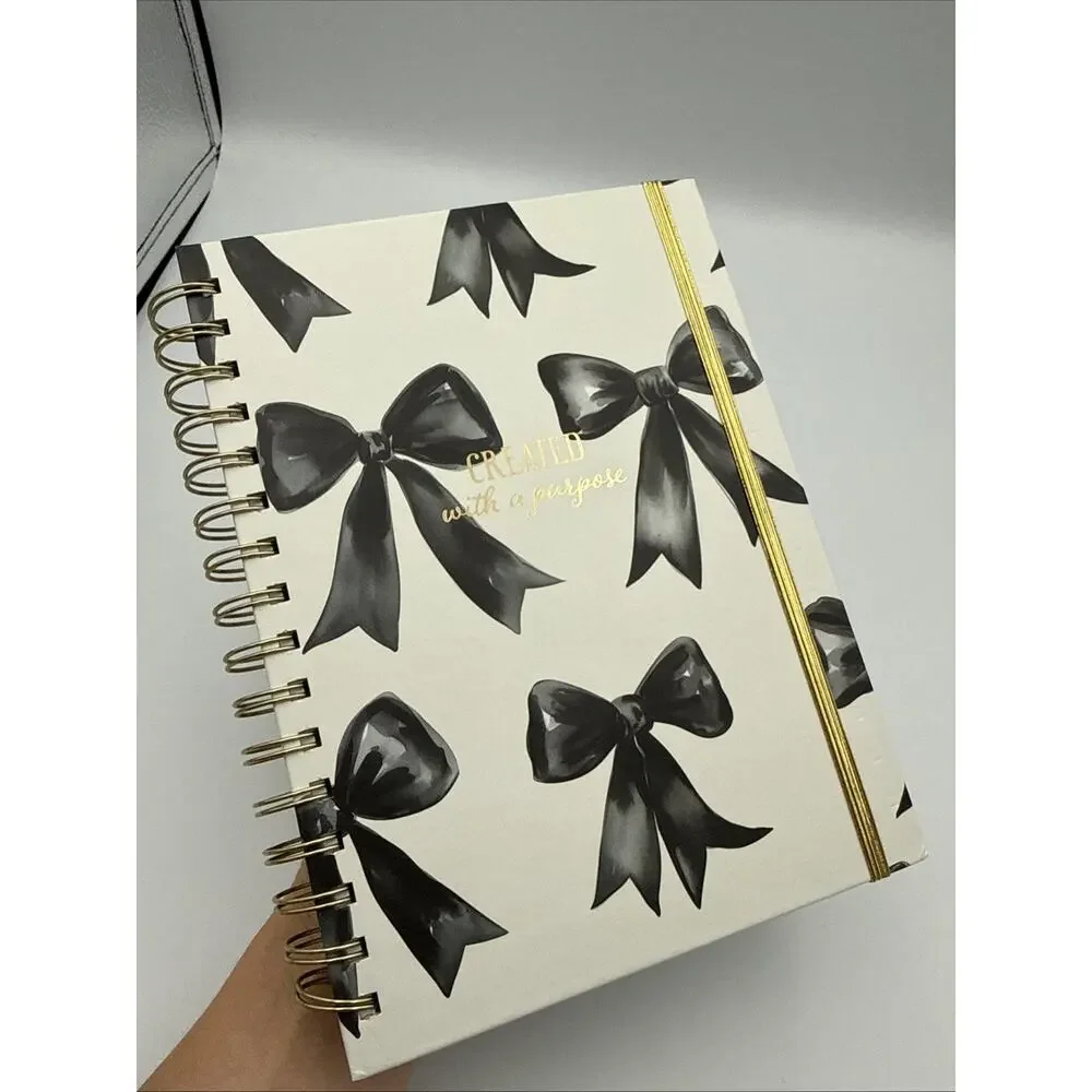 Votum black bow